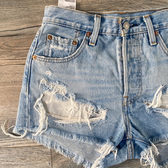 Levi's 501 high rise premium shorts - Picture 5 of 14